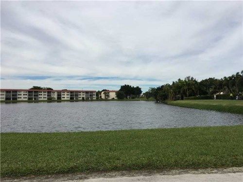 830 S Hollybrook Dr # 209, Hollywood, FL 33025