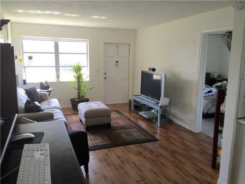 2230 JACKSON ST # 3W, Hollywood, FL 33020