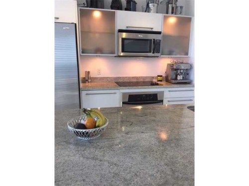 185 SW 7th St # 3000, Miami, FL 33130