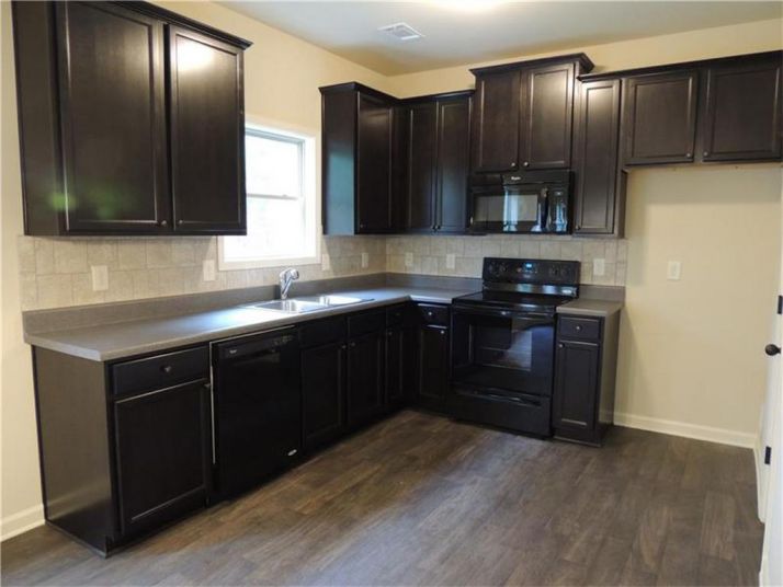 1151 Glenwyck Drive, Braselton, GA 30517