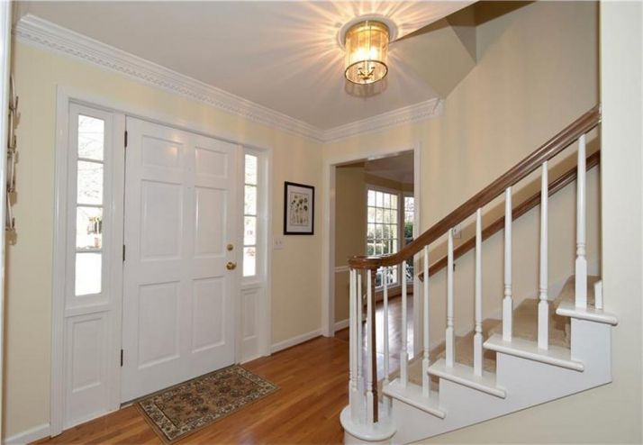 1633 Shadow Court, Atlanta, GA 30338