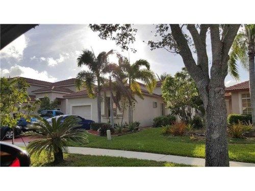 1362 NW 192nd Ln, Hollywood, FL 33029