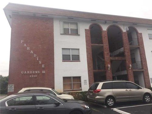 2210 Taylor St # 304, Hollywood, FL 33020