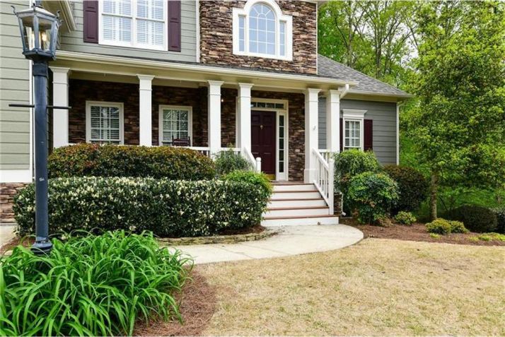 1324 Kingsbury Court, Powder Springs, GA 30127