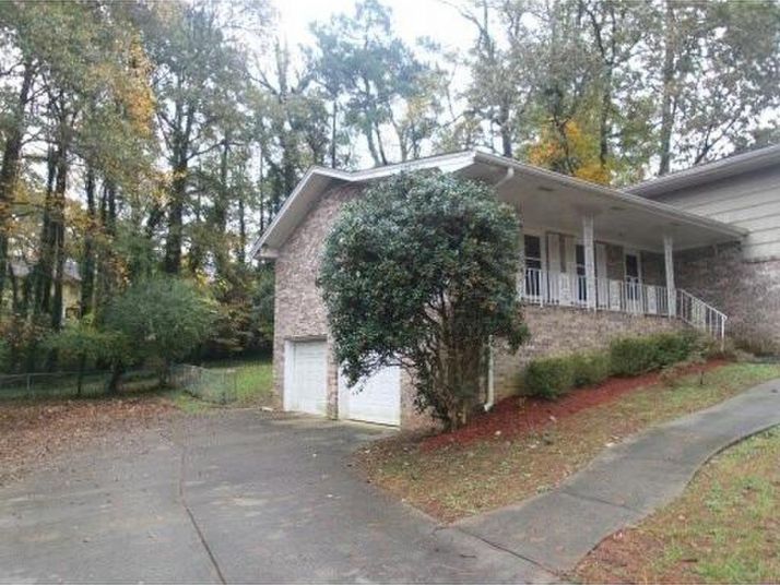 2713 Imperial Hills Drive, Tucker, GA 30084