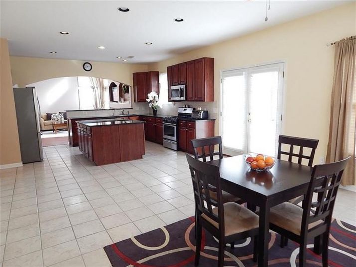 3223 Wooded Glen Court Se, Smyrna, GA 30082
