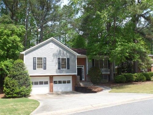4744 Bradford Lane, Powder Springs, GA 30127