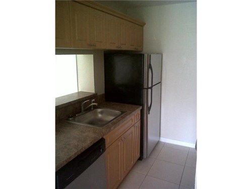 4281 W Mcnab Rd # 17, Pompano Beach, FL 33069