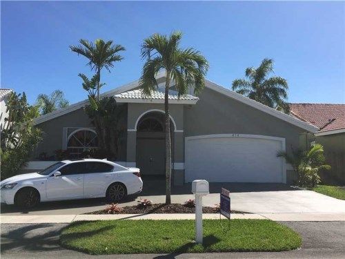 414 SE 6th St, Dania, FL 33004