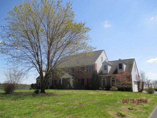 4619 Meadowcliff Rd, Glen Arm, MD 21057
