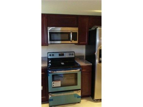 1701 NW 46th Ave # 108, Fort Lauderdale, FL 33313