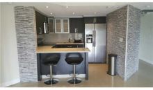 8290 Lake Dr # 516 Miami, FL 33166