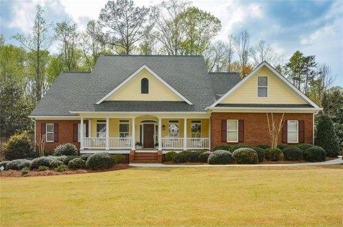 7205 Sunset Boulevard, Loganville, GA 30052