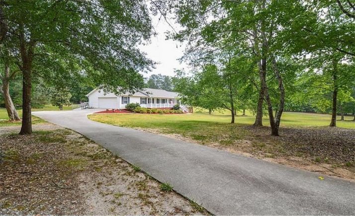 221 Griffin Mountain Trail, Conyers, GA 30013