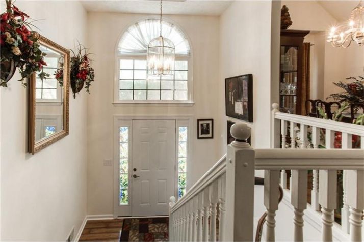 1760 Ascot Run Nw, Acworth, GA 30102