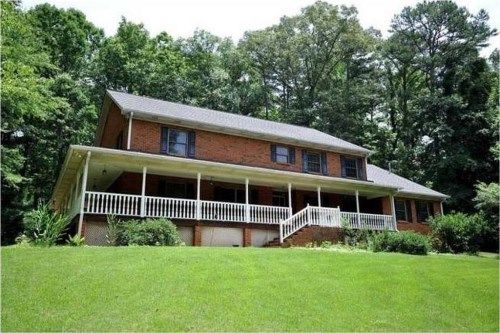 7028 Rockbridge Road, Stone Mountain, GA 30087