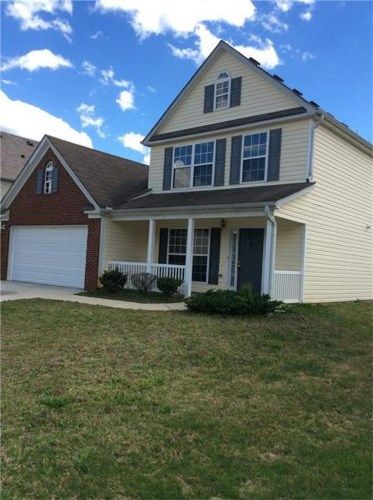 2825 Amerson Court, Ellenwood, GA 30294