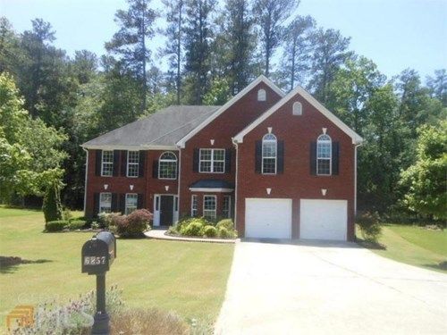6857 Wynpine Point, Stone Mountain, GA 30087