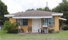 1120 NW 9 Ct Homestead, FL 33030