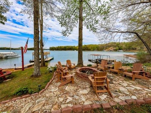 370 Stewart Camp Point, Blue Ridge, GA 30513