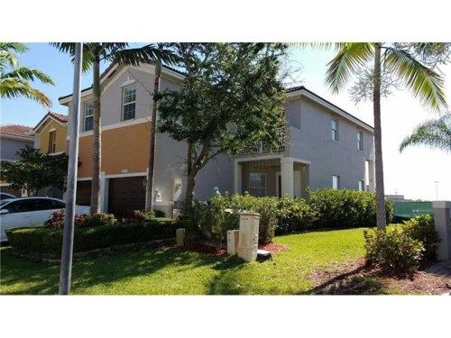 8041 NW 114th Pl, Miami, FL 33178