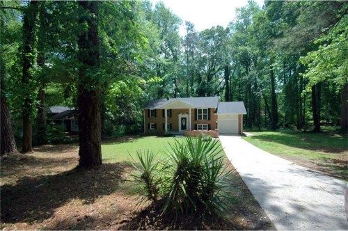 2513 Lake Jodeco Road, Jonesboro, GA 30236