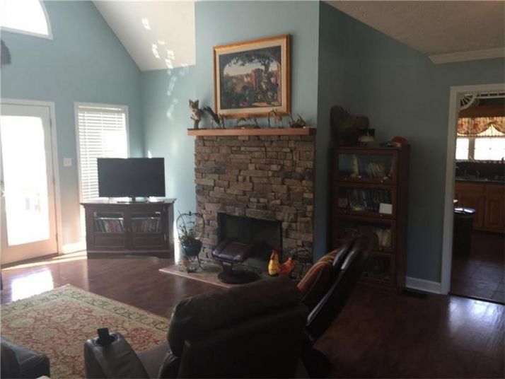 115 Crestview Ln, Newborn, GA 30056