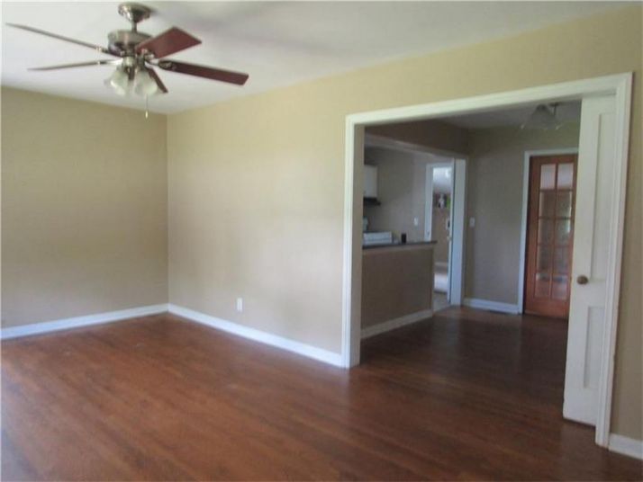 102 E Acres Drive Se, Marietta, GA 30067