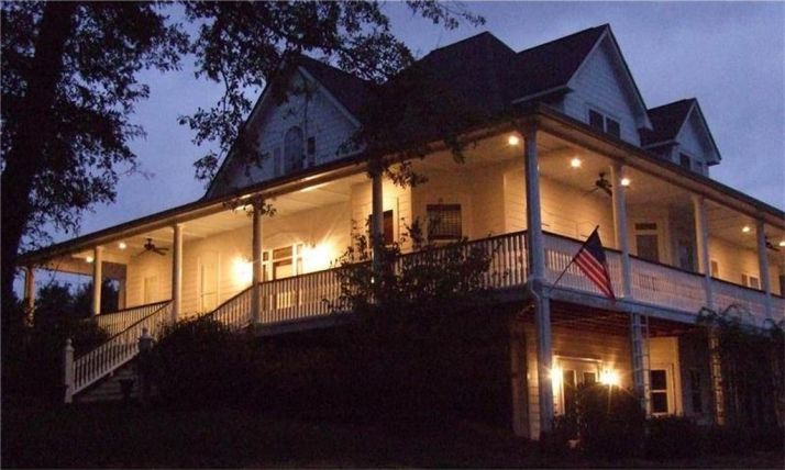 6210 Dahlonega Highway, Clermont, GA 30527