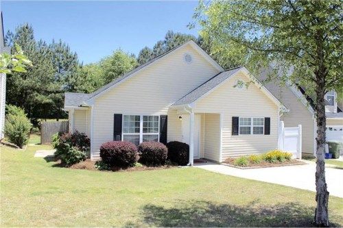 135 Chaucer Lane, Carrollton, GA 30117