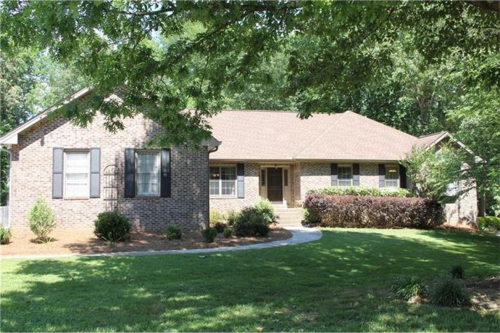 3342 Inns Brook Way, Snellville, GA 30039