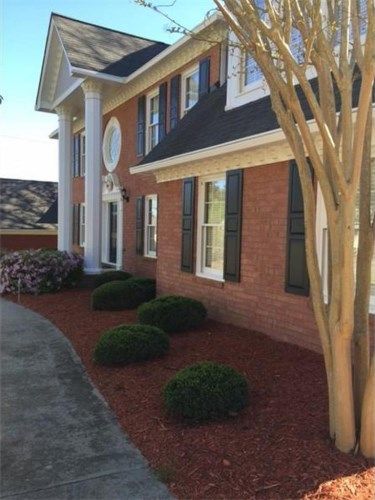 2745 Shoemaker Lane, Snellville, GA 30039
