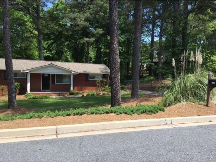 1954 Dobbins Drive, Kennesaw, GA 30144