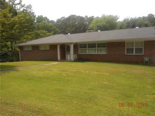12 Boulevard Street, Tallapoosa, GA 30176