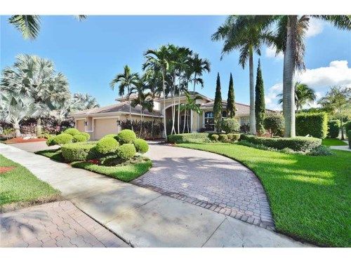 1470 VICTORIA ISLE DR, Fort Lauderdale, FL 33327