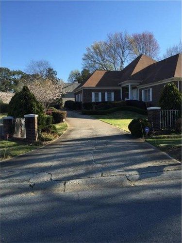 123 Atlanta Country Club Drive, Marietta, GA 30067