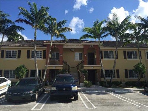 995 NE 34 AV # 201, Homestead, FL 33033