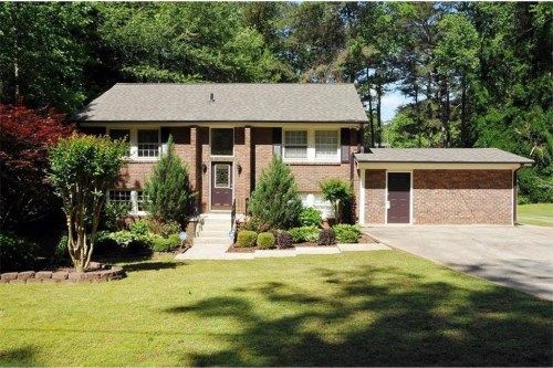 2638 Bent Hickory Drive Se, Smyrna, GA 30082