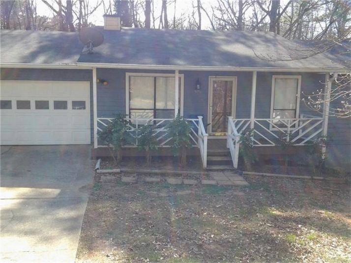 996 Indian Way Nw, Lilburn, GA 30047