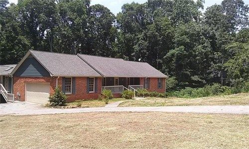120 New Oak Ridge Trail, Fayetteville, GA 30214