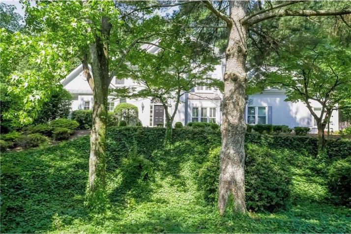 5800 De Claire Court, Atlanta, GA 30328