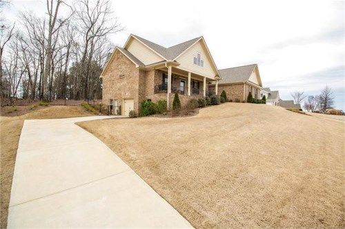 217 Cedar Crest Lane, Loganville, GA 30052