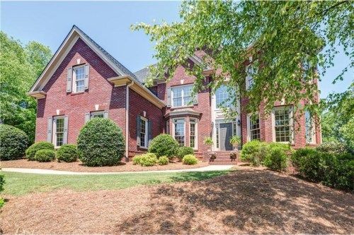 6035 Oakbury Lane, Suwanee, GA 30024