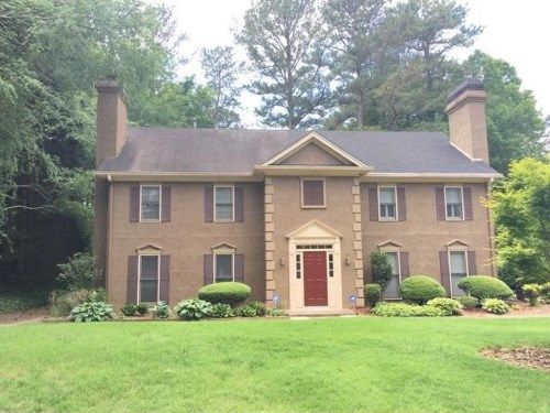 9135 Carroll Manor Drive, Atlanta, GA 30350