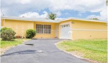 6733 Rose Dr Hollywood, FL 33023