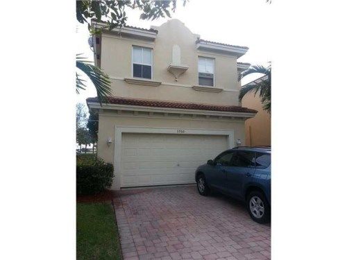 3760 NE 9th Ct, Homestead, FL 33033