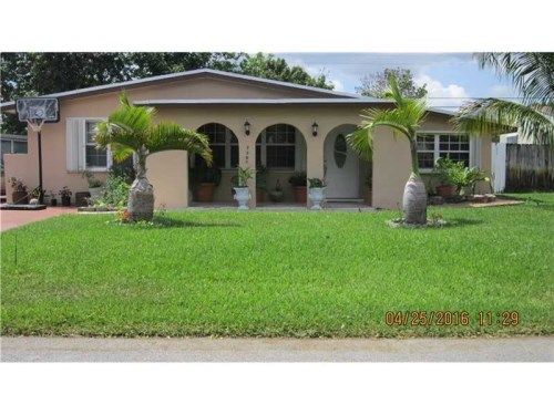 7500 Ramona St, Hollywood, FL 33023