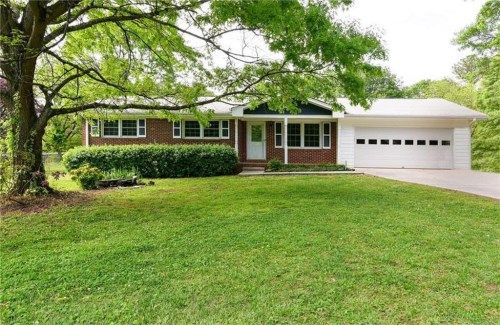 4406 Stanley Drive, Powder Springs, GA 30127