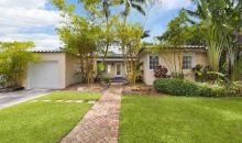 7425 Belle Meade Blvd Miami, FL 33138