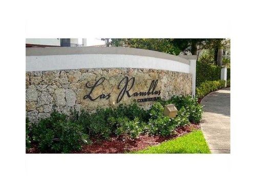 1014 NW 99th Ave, Miami, FL 33172